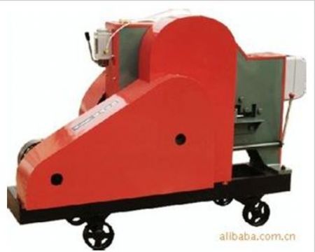 點擊查看詳細信息<br>標題：180型槽鋼切斷機 閱讀次數(shù)：1776